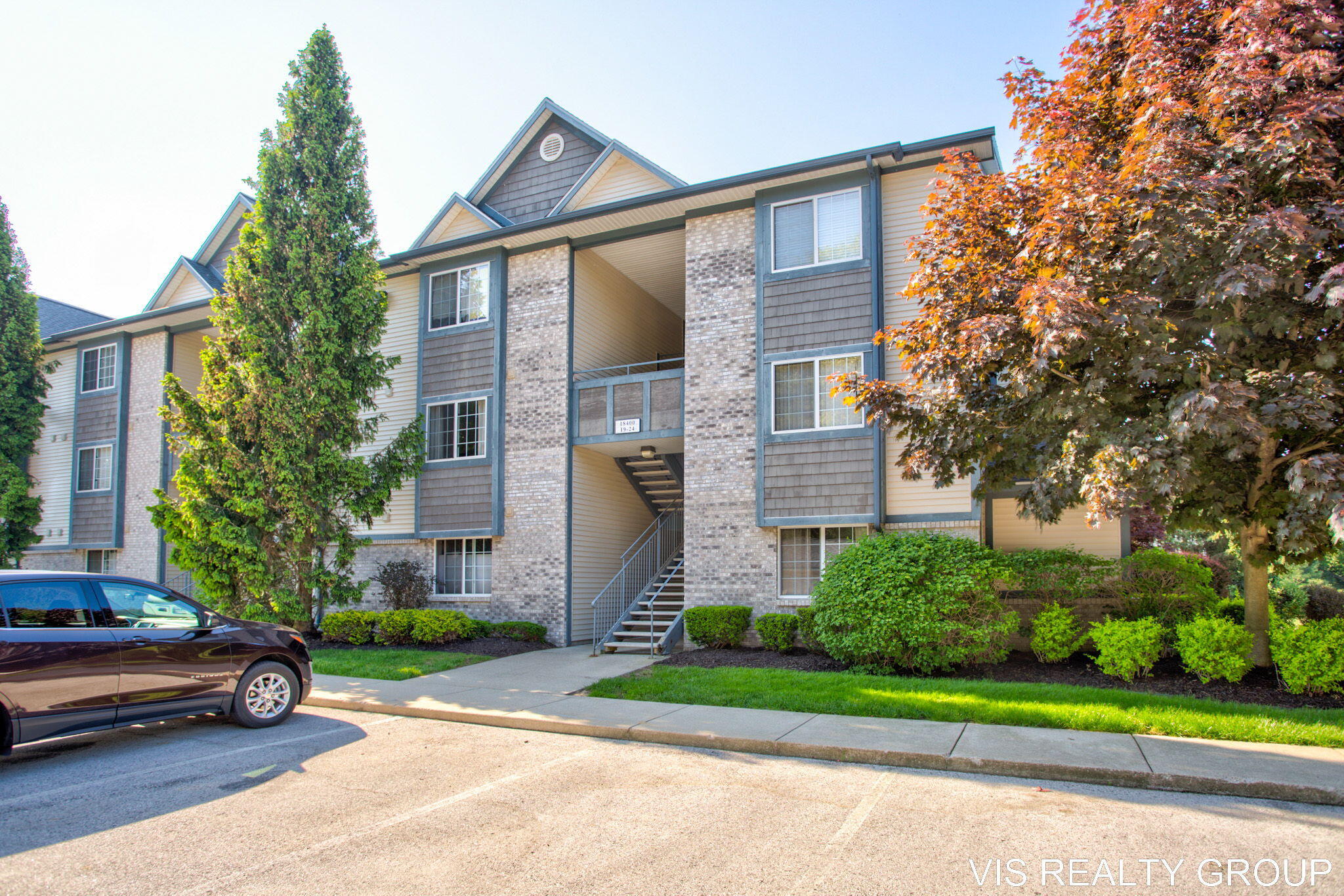 18400 North Ridge Court, Unit 20 Spring Lake, MI 49456 - Photo 1 of 49 2-web-or-mls-18400 N Ridge Ct, Spring La