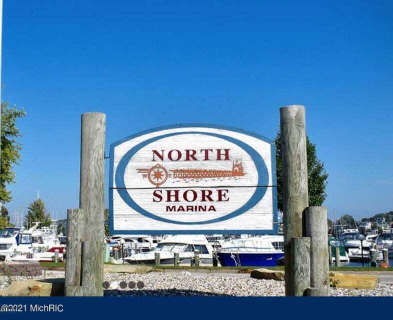 18400 North Ridge Court, Unit 20 Spring Lake, MI 49456 - Photo 31 of 49 20220428054515136470000000-o