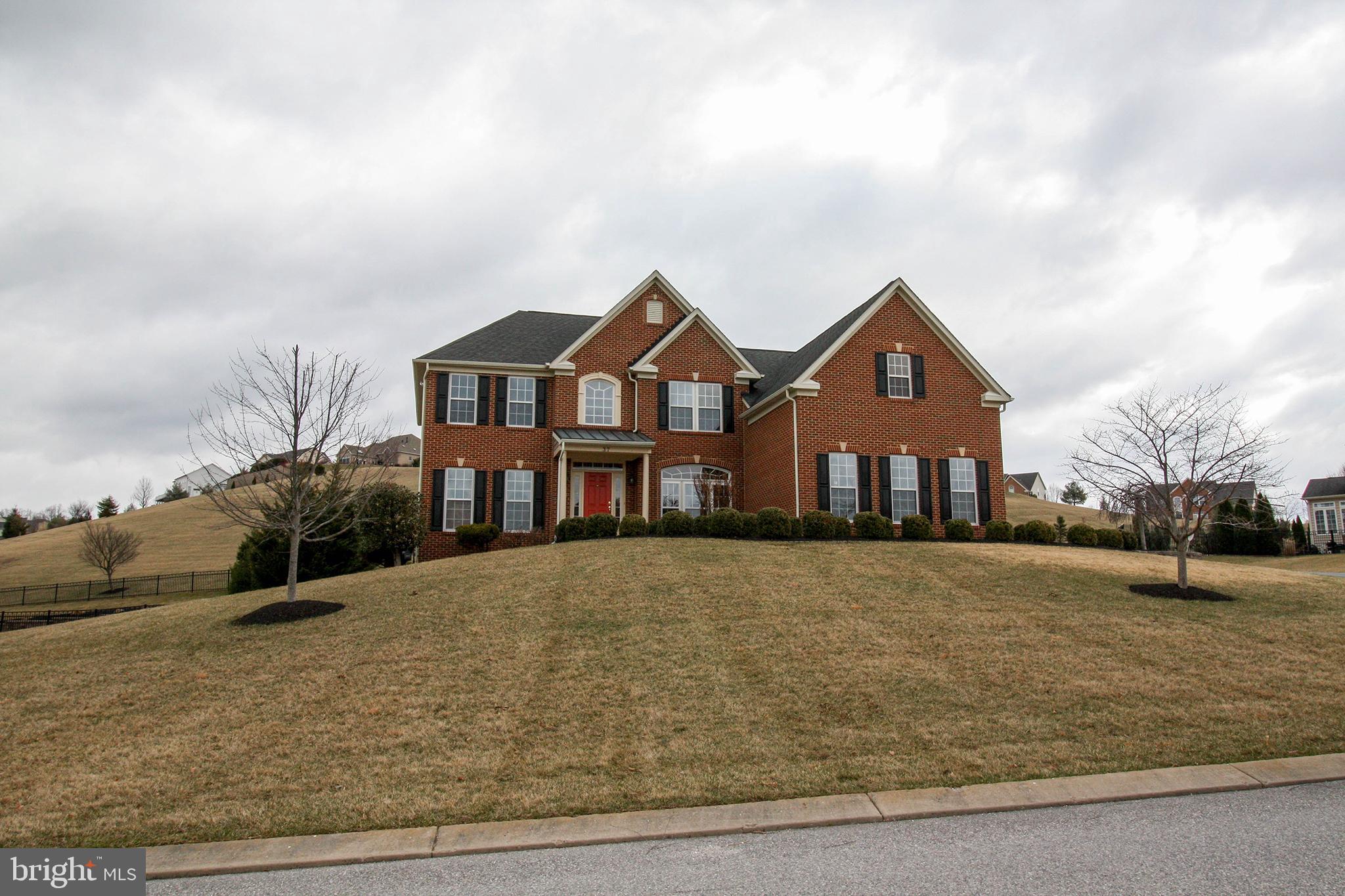 37 Fawn Hill Road Hanover, PA 17331 - Photo 1 of 54 Front of Home
