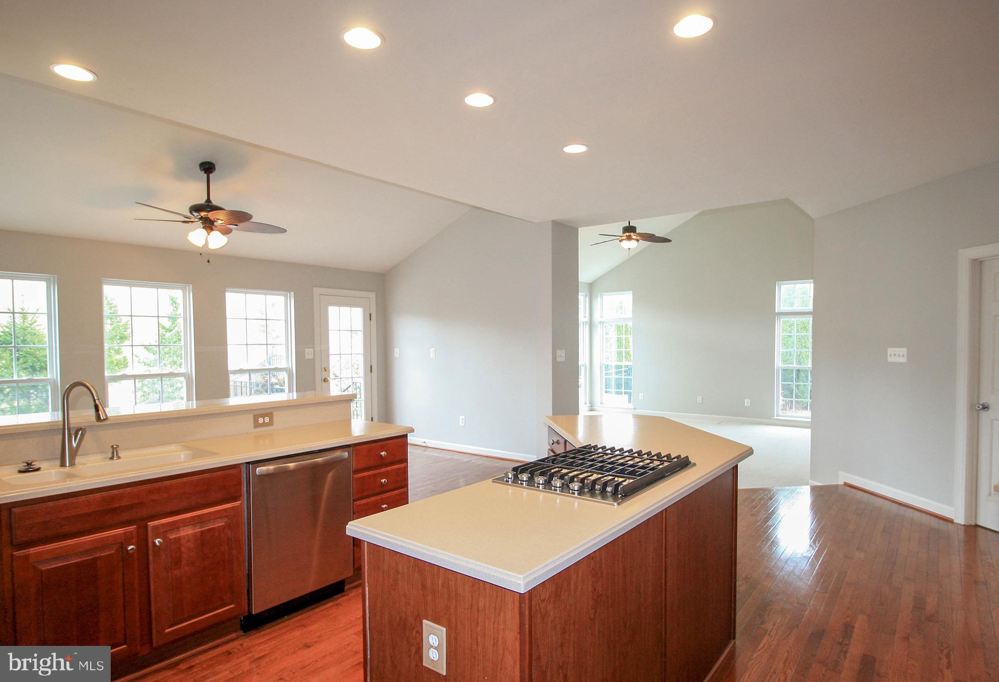 37 Fawn Hill Road Hanover, PA 17331 - Photo 13 of 54 Kitchen