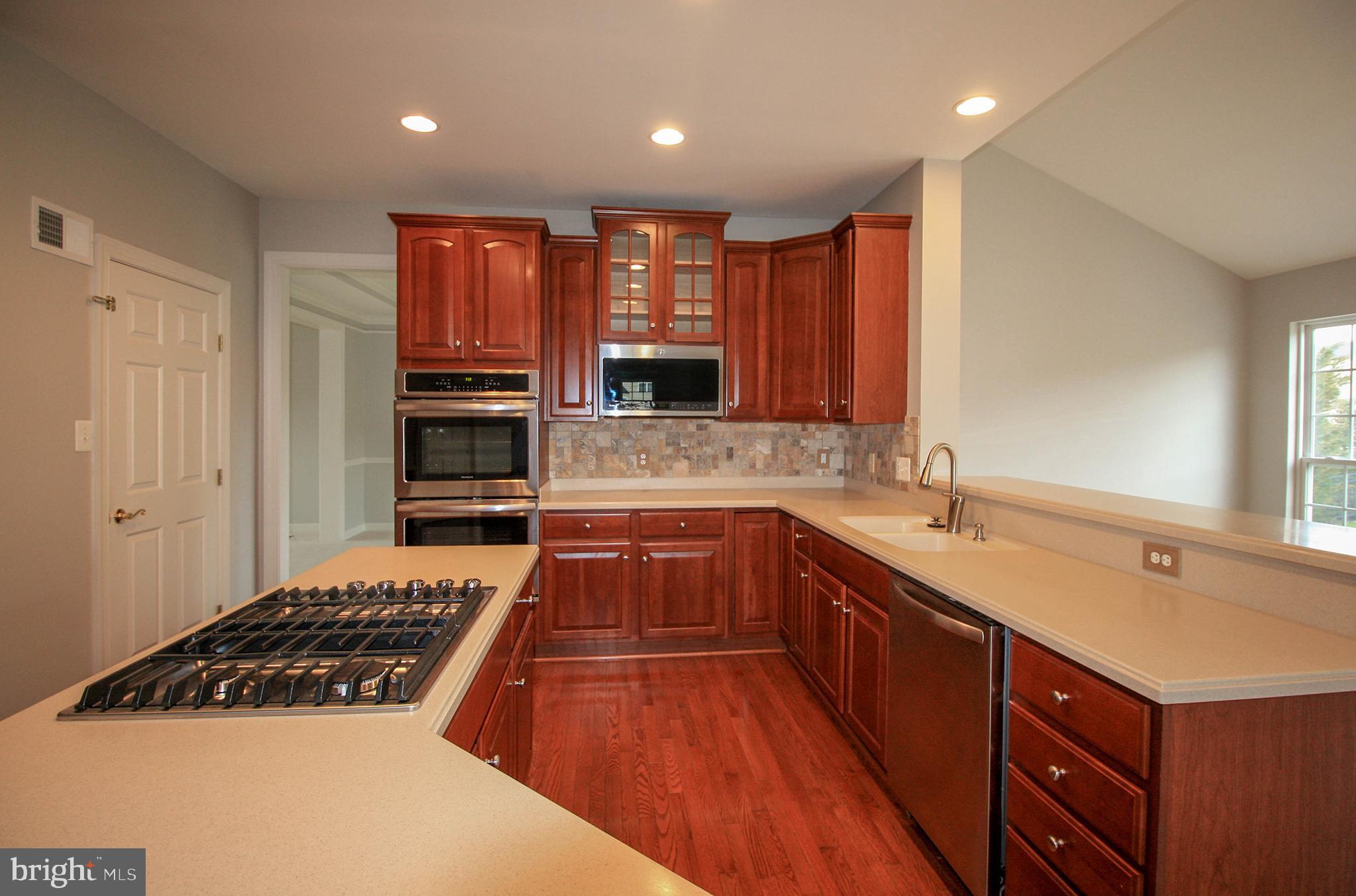 37 Fawn Hill Road Hanover, PA 17331 - Photo 10 of 54 Kitchen