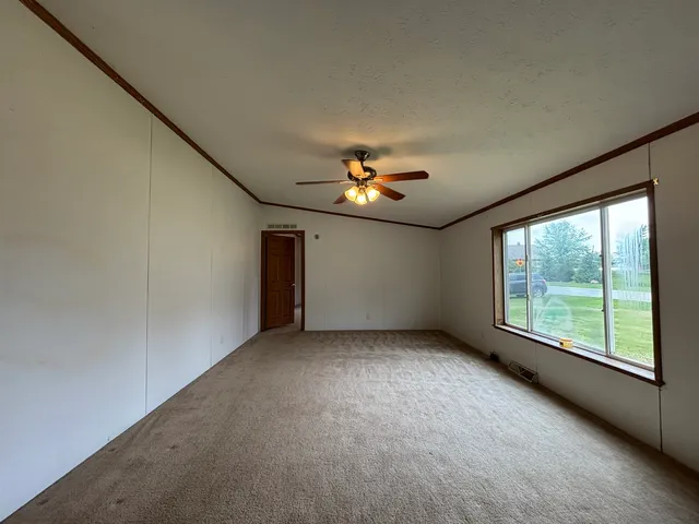 $99,900 | 18 Lincoln Street, Lawndale, IL 61751