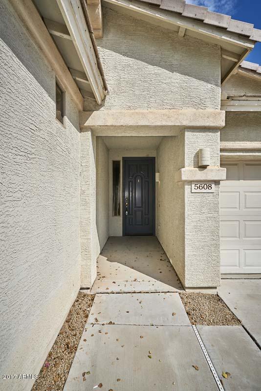 5608 West Vineyard Road Laveen, AZ 85339 - Photo 3 of 47 Front Entry