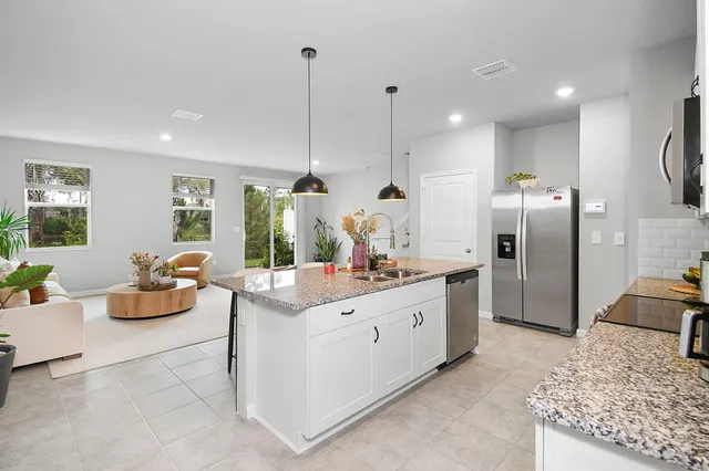 $470,000 | 5766 Southeast Edgewater Circle, Stuart, FL 34997