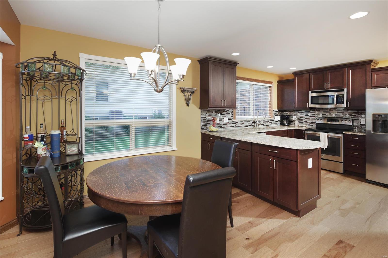 1775 Smizer Mill Road Fenton, MO 63026 - Photo 9 of 26 Gallery Image 9