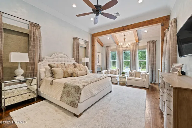 $1,175,000 | 114 Daniel, St. Martinville, LA 70582