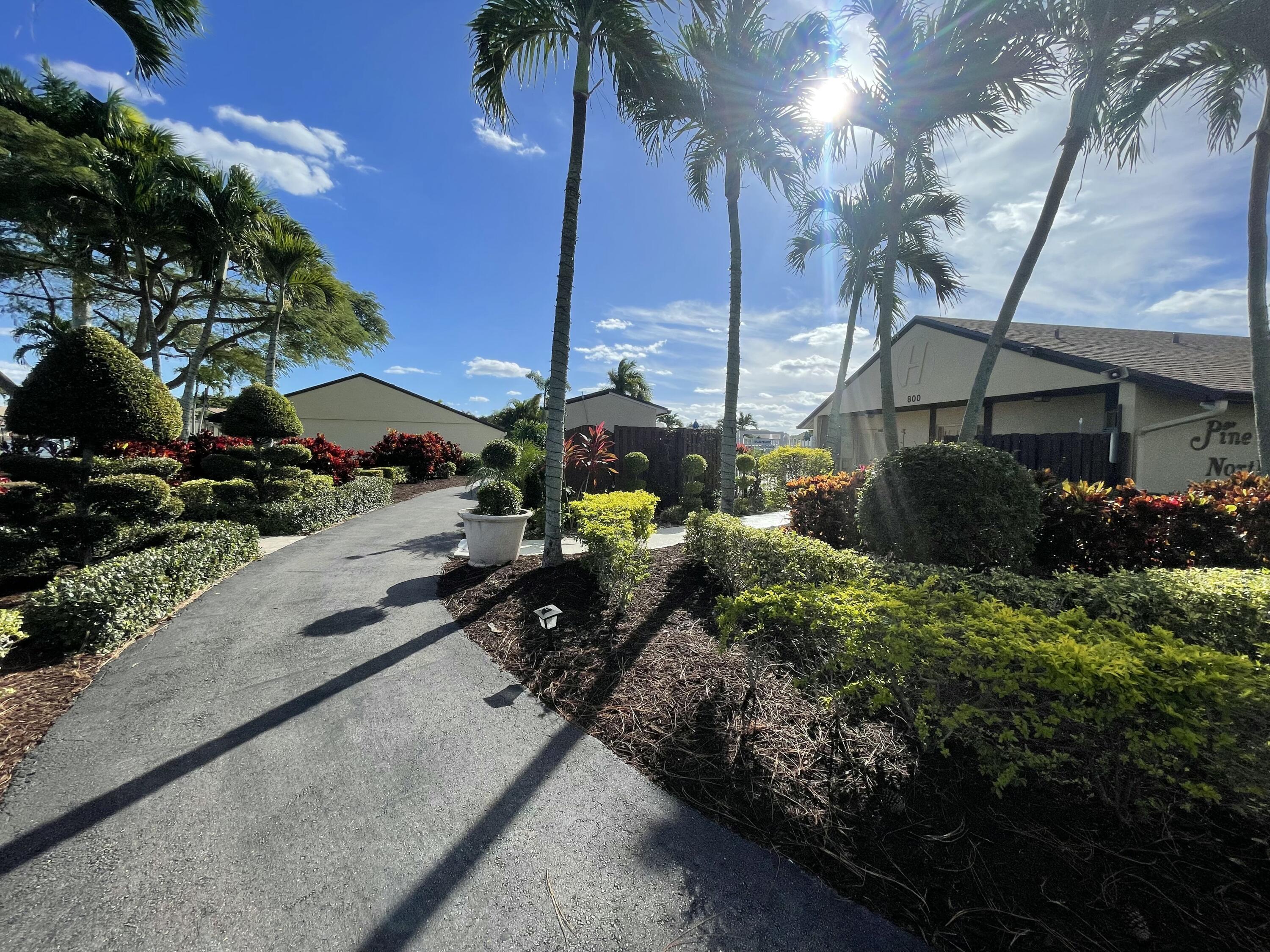 812 Sky Pine Way, Unit D1 Greenacres, FL 33415 - Photo 15 of 17 a picture of a city view