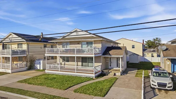 $499,000 | 323 North Lafayette Avenue, Unit 2, Ventnor City, NJ 08406