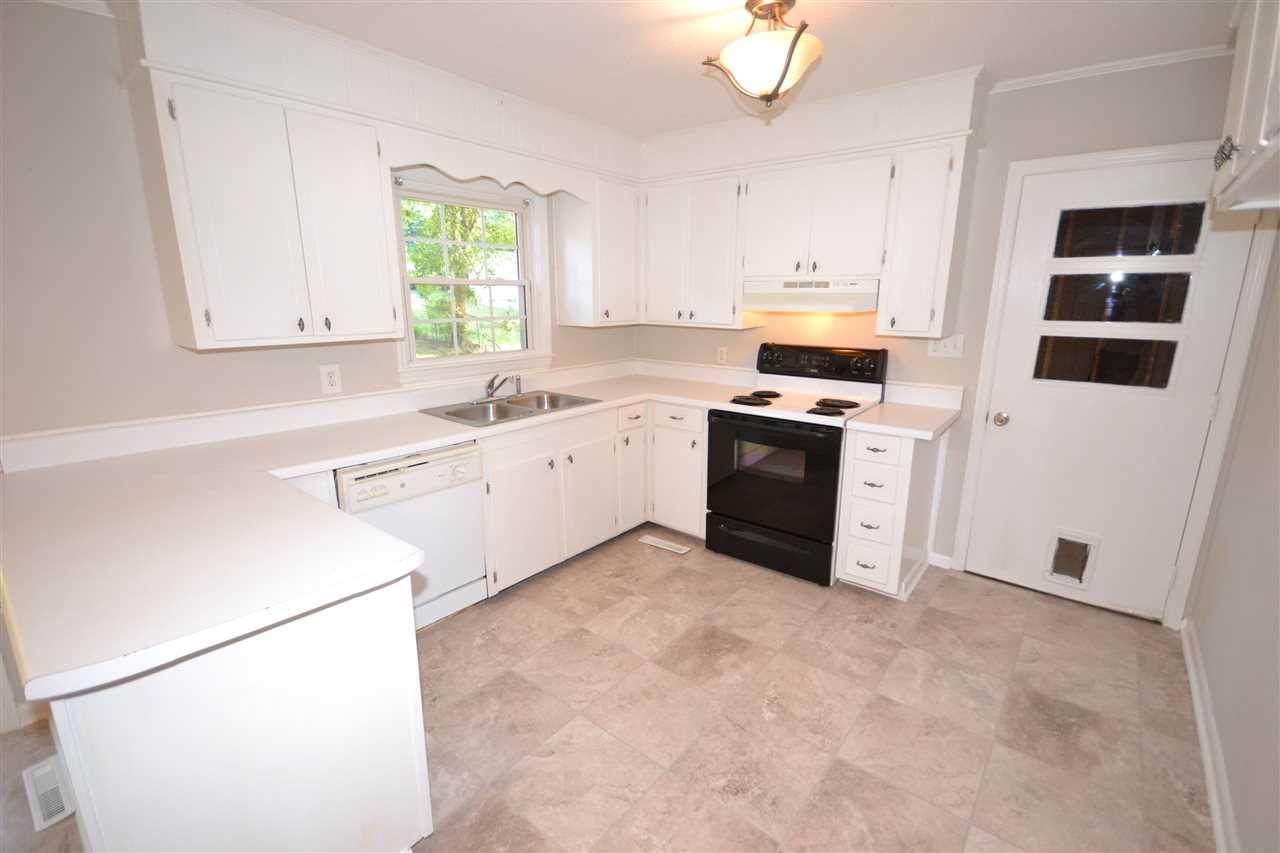 117 State Rd S-42-9791 Greer, SC 29651 - Photo 6 of 12 Gallery Image 6