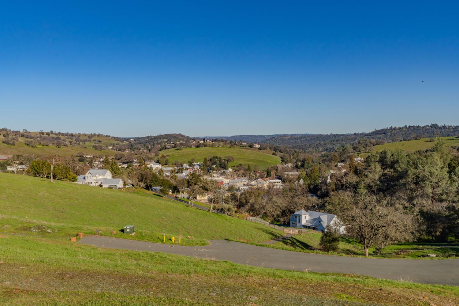 52 David Drive Sutter Creek, CA 95685 - Photo 4 of 10 an aerial view of a houses with a yard