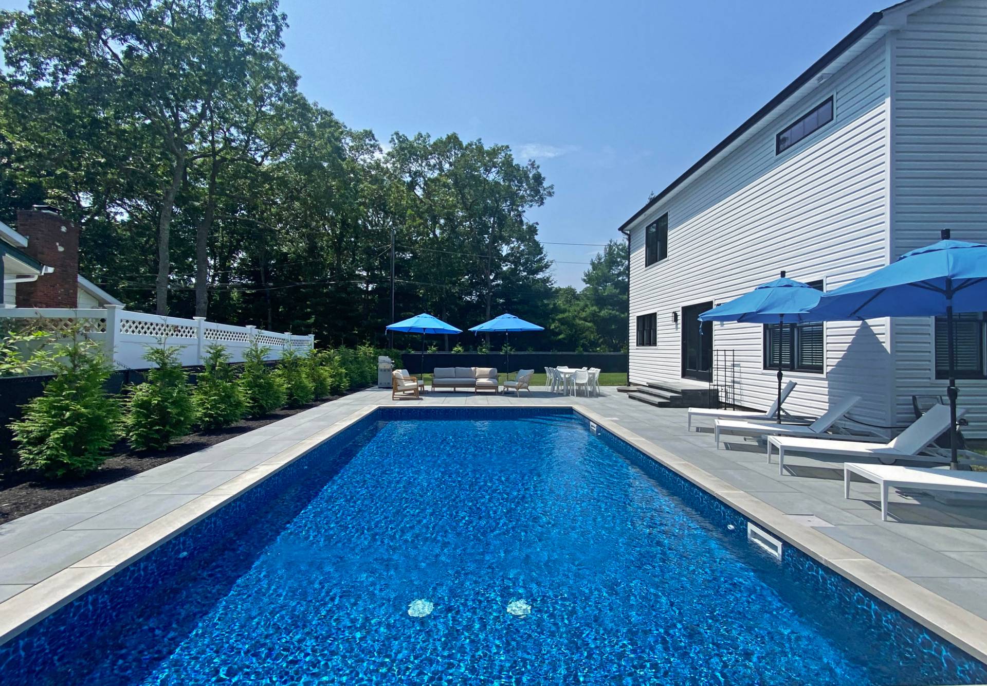 55 Squires Avenue East Quogue, NY 11942 - Photo 13 of 22