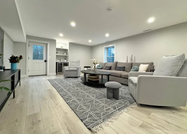 $35,000 | 55 Squires Avenue, East Quogue, NY 11942