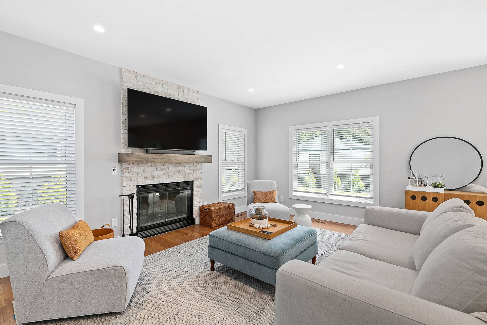 55 Squires Avenue East Quogue, NY 11942 - Photo 3 of 22