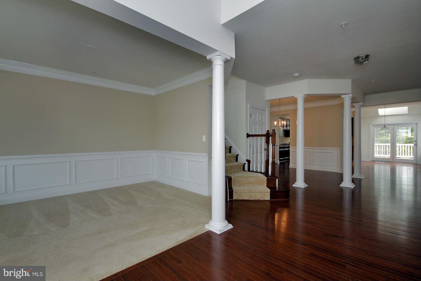 4019 Bridle Ridge Road Upper Marlboro, MD 20772 - Photo 2 of 15 Woodstock Federal Foyer