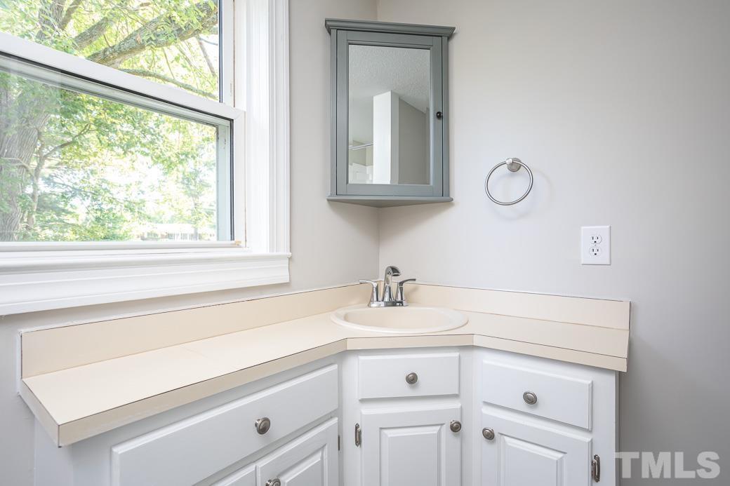 24 Adna Pearce Road Zebulon, NC 27597 - Photo 19 of 24 Gallery Image 19