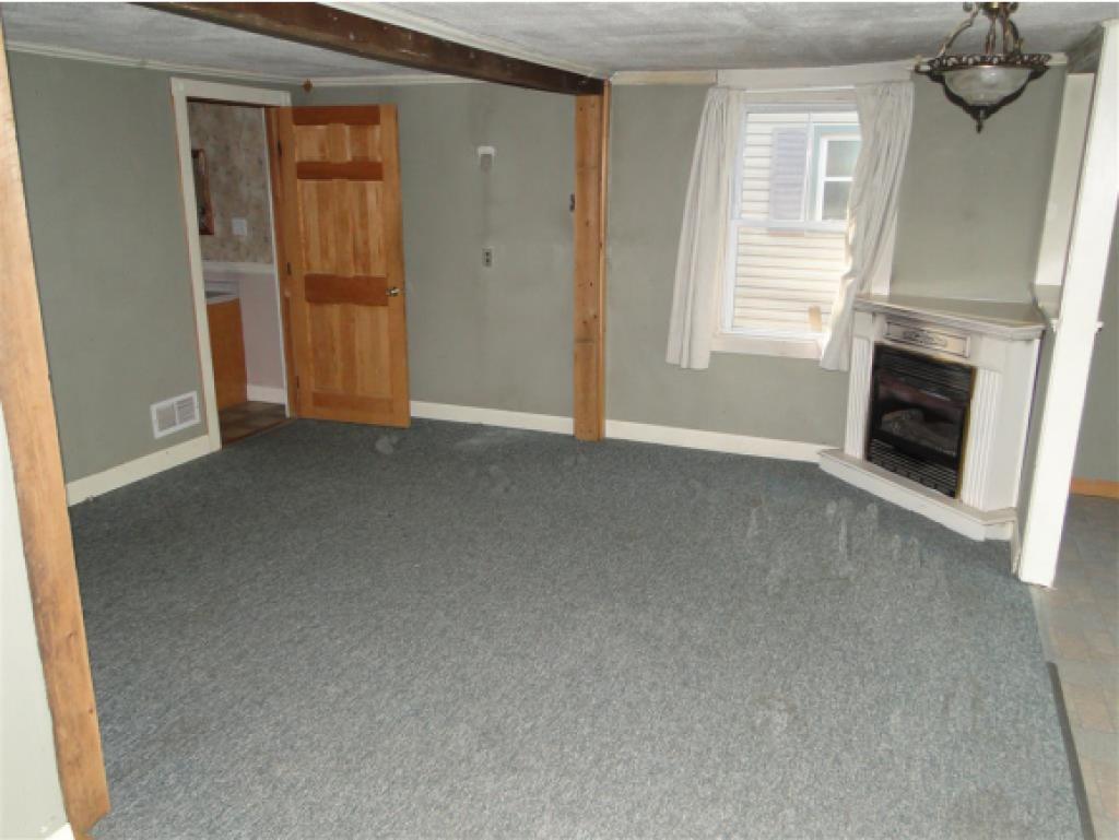 241 Main Street Alton, NH 03809 - Photo 7 of 19 Gallery Image 7