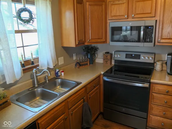 $284,900 | 31 Hickory Lane South, Crawfordsville, IN 47933