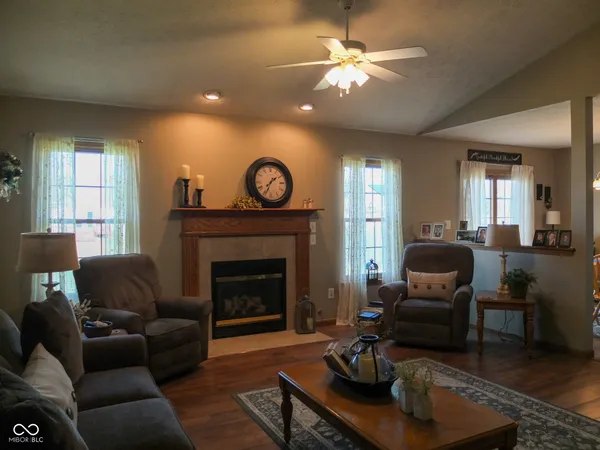 $284,900 | 31 Hickory Lane South, Crawfordsville, IN 47933