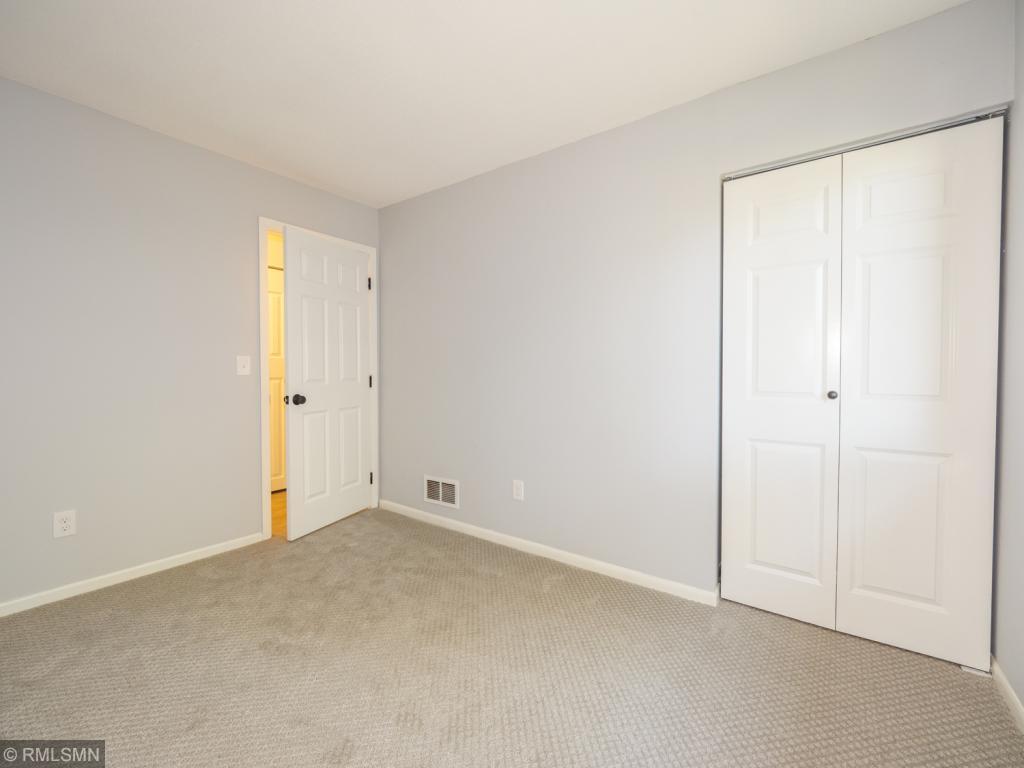 4865 Plymouth Road Mound, MN 55364 - Photo 22 of 37 Gallery Image 22