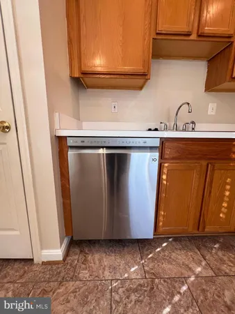 $2,000 | 3511 Piney Woods Place, Unit C104, Laurel, MD 20724