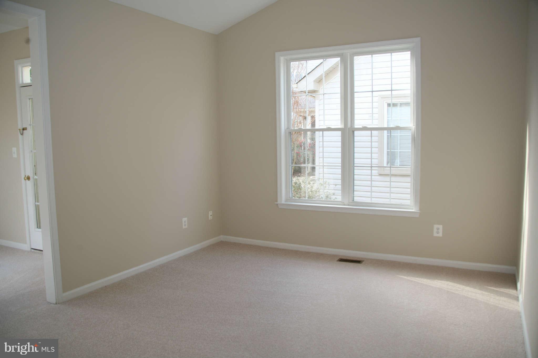 13587 Ryton Ridge Lane Gainesville, VA 20155 - Photo 13 of 28 Master Bedroom