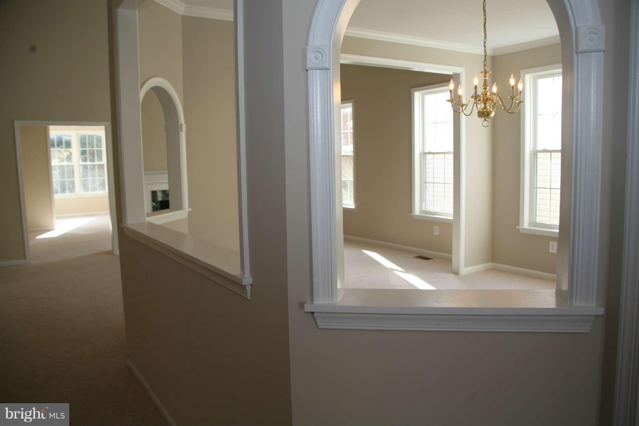 13587 Ryton Ridge Lane Gainesville, VA 20155 - Photo 7 of 28 View Into Dining Room