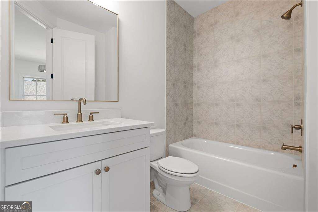 3485 Commander Cove View Suwanee, GA 30024 - Photo 21 of 42 Gallery Image 21