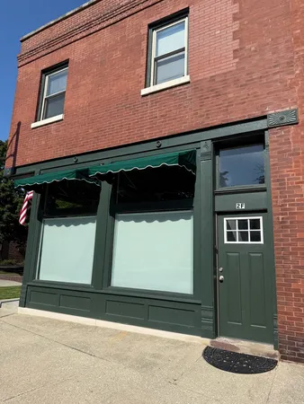 $1,850 | 132 Circle Avenue, Unit 2F, Forest Park, IL 60130