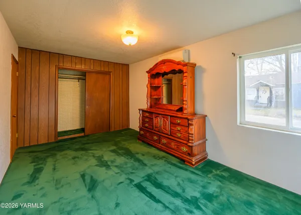 $330,000 | 10063 South Naches Road, Naches, WA 98937
