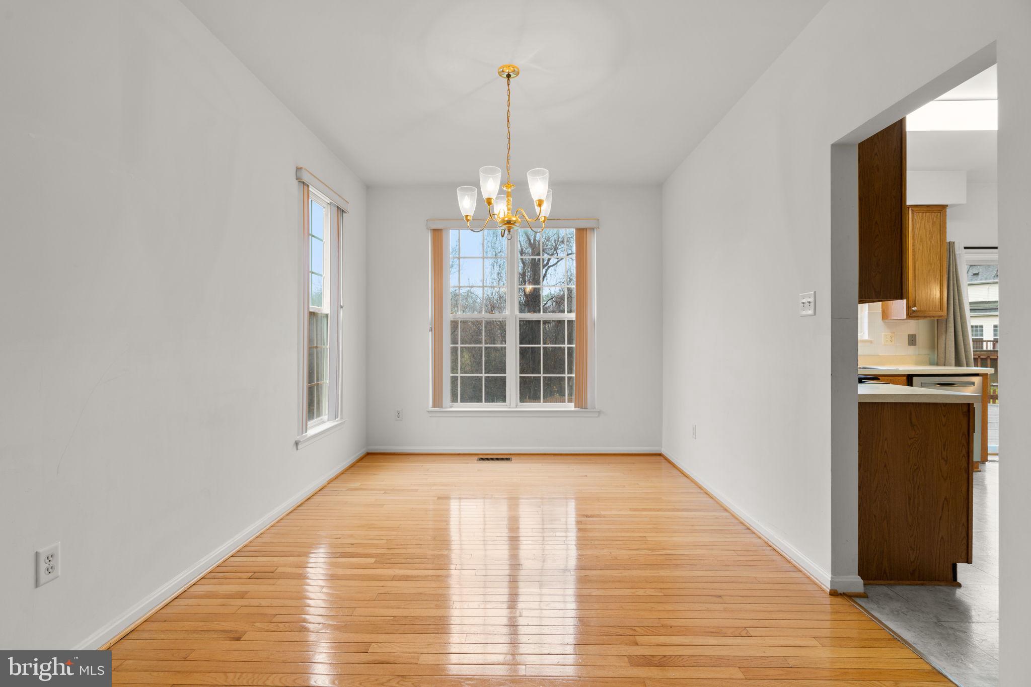 8708 Hidden Pool Court Laurel, MD 20723 - Photo 4 of 25 Dining Room