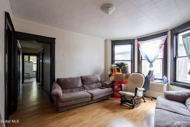 $385,000 | 10 Putnam Street, Albany, NY 12202