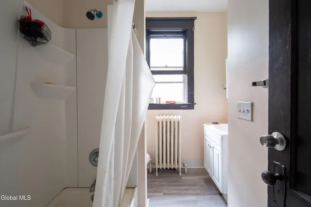 $385,000 | 10 Putnam Street, Albany, NY 12202