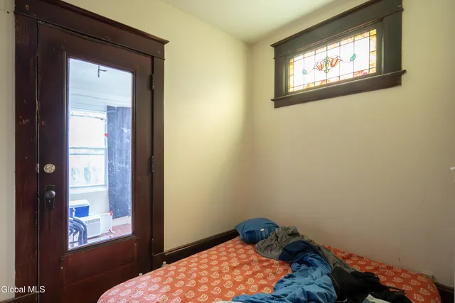 $385,000 | 10 Putnam Street, Albany, NY 12202