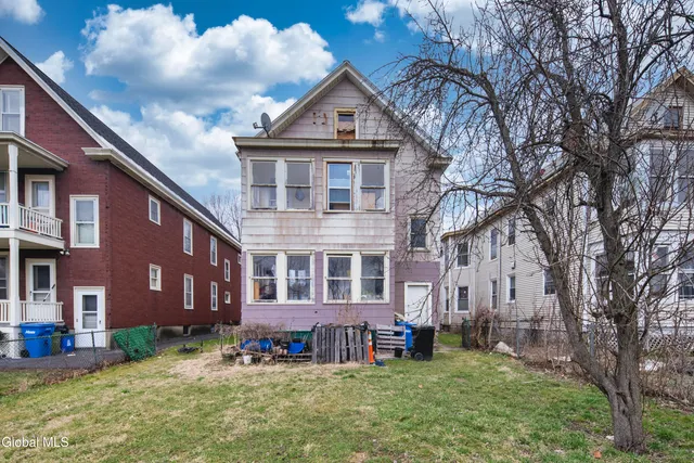 $385,000 | 10 Putnam Street, Albany, NY 12202