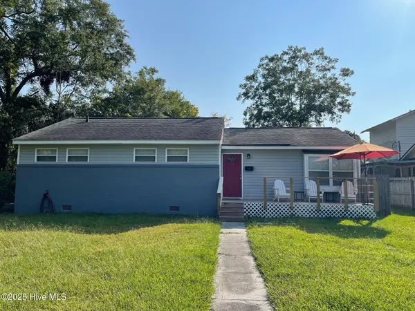 $2,400 | 502 8th Street, New Bern, NC 28560