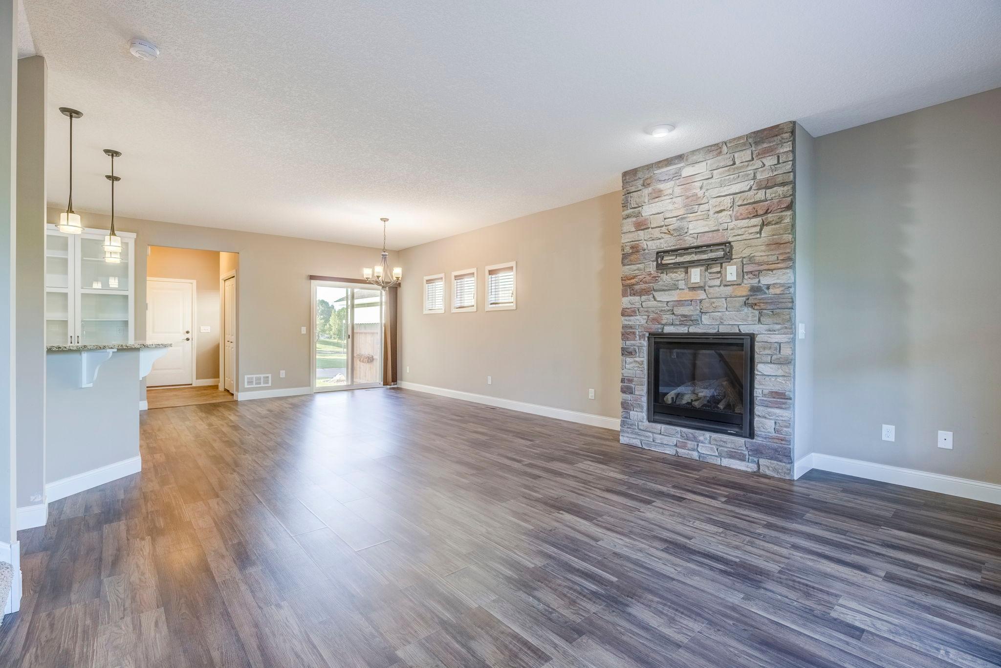 1371 Romeo Court Chaska, MN 55318 - Photo 16 of 37 Gallery Image 16