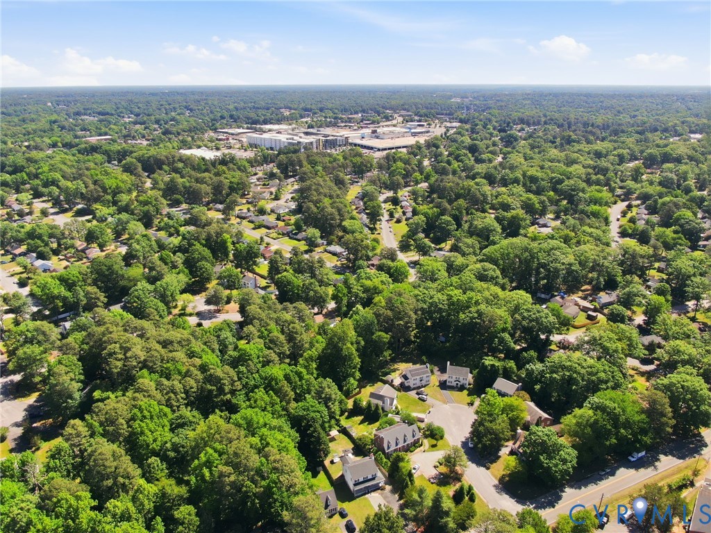 9110 Gayton Road Henrico, VA 23229 - Photo 45 of 54 an aerial view of a houses with yard