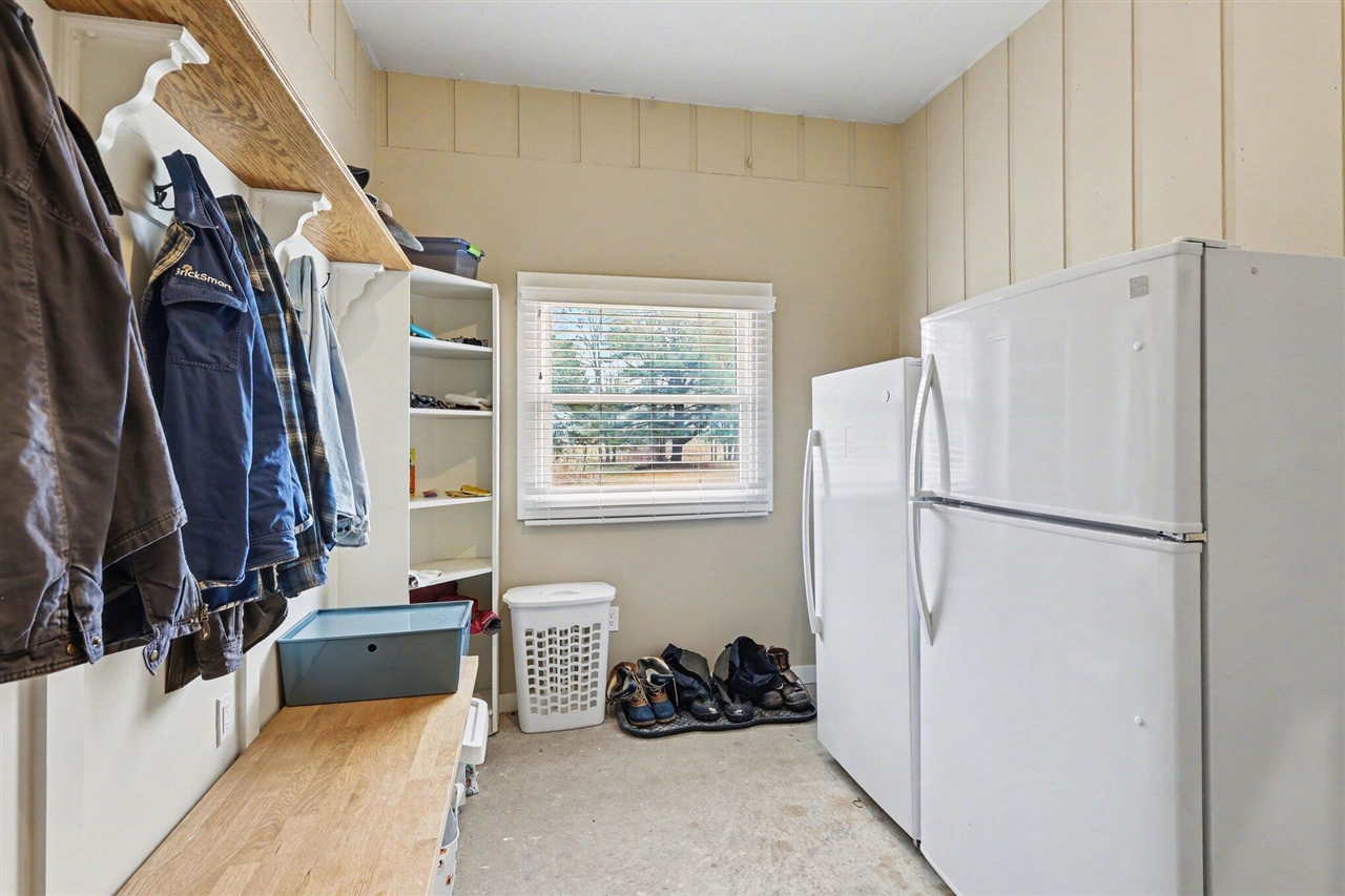 1575 Kellogg Road Brighton, MI 48114 - Photo 20 of 32
