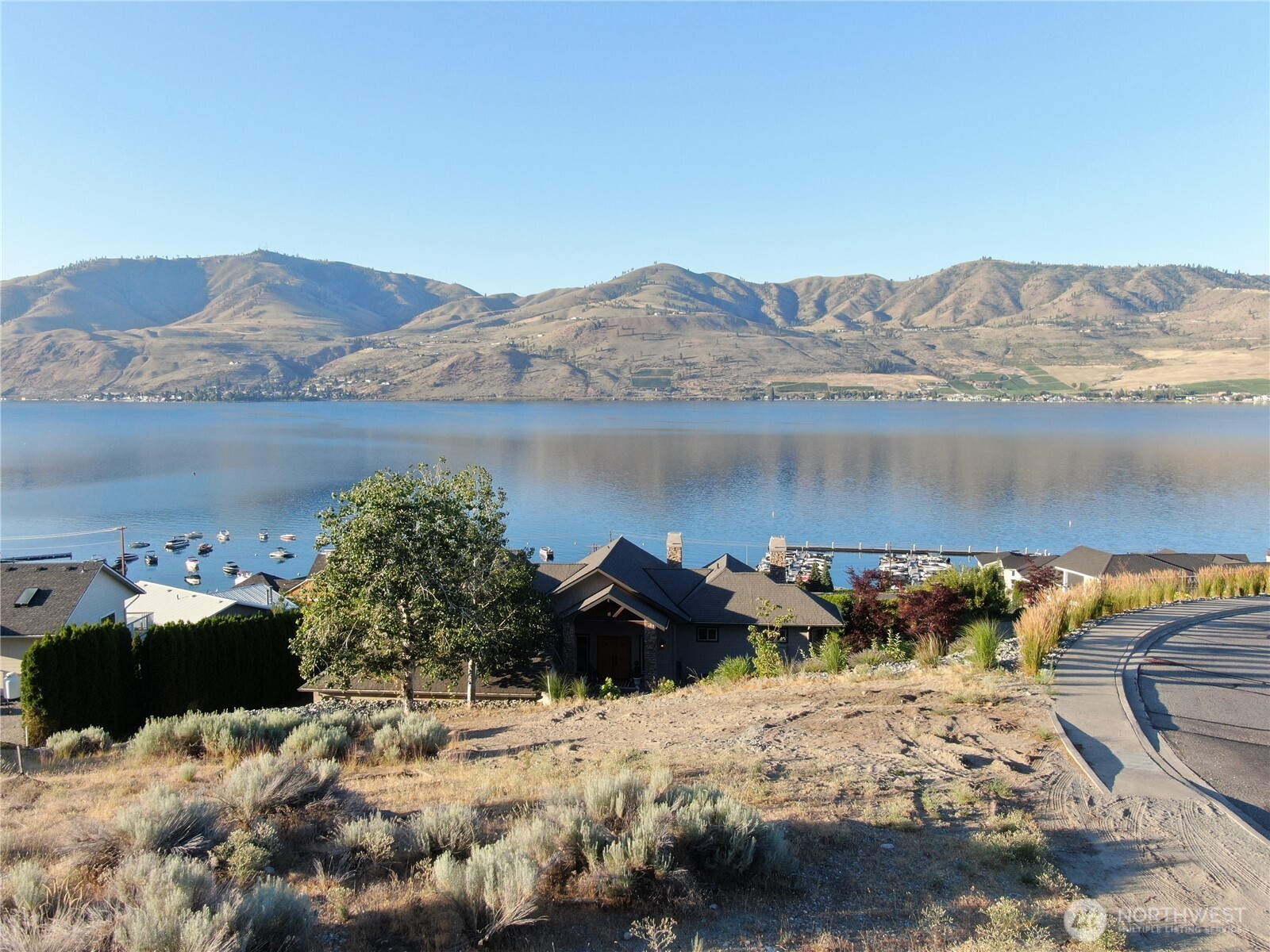 -nna Nna Crystal View Drive Chelan, WA 98816 - Photo 1 of 14