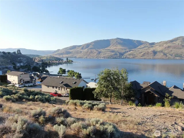 $260,000 | -nna Nna Crystal View Drive, Chelan, WA 98816
