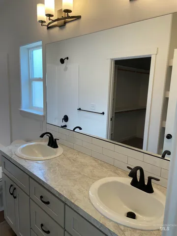 $374,900 | 484 Hope Avenue, Twin Falls, ID 83301