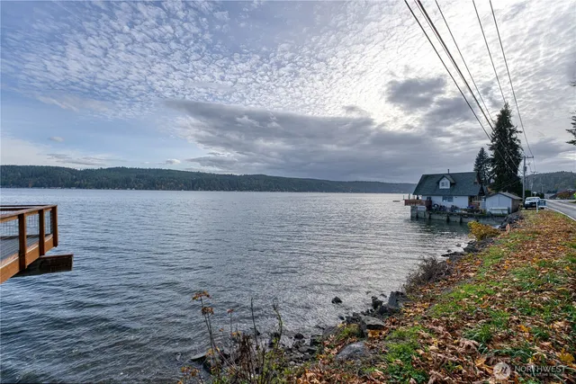 $785,000 | 991 Northeast Hurd Road, Belfair, WA 98528