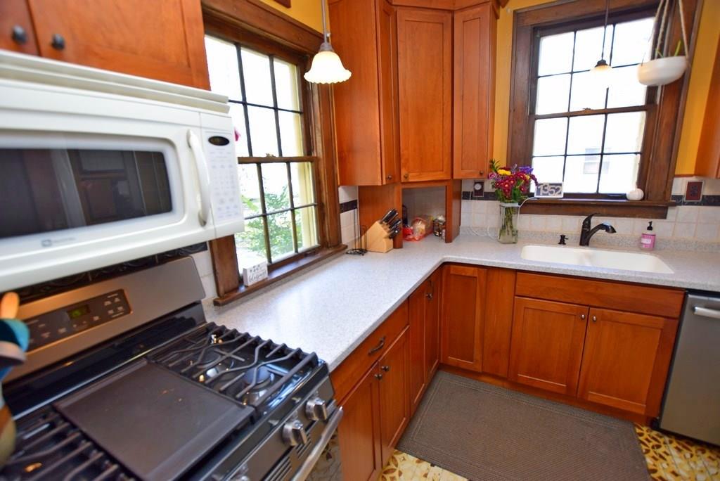 537 South Pendleton Avenue Pendleton, IN 46064 - Photo 10 of 34