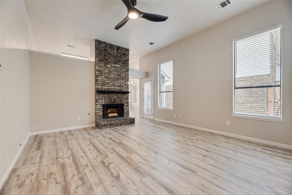 654 Spring Street Allen, TX 75002 - Photo 6 of 29 Gallery Image 6