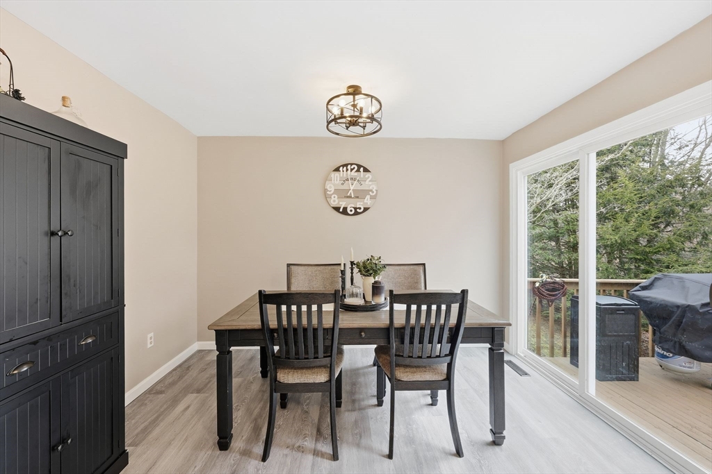 1688 South Branch Parkway Springfield, MA 01129 - Photo 13 of 41