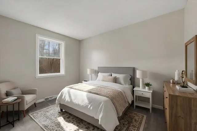 $374,900 | 1688 South Branch Parkway, Springfield, MA 01129