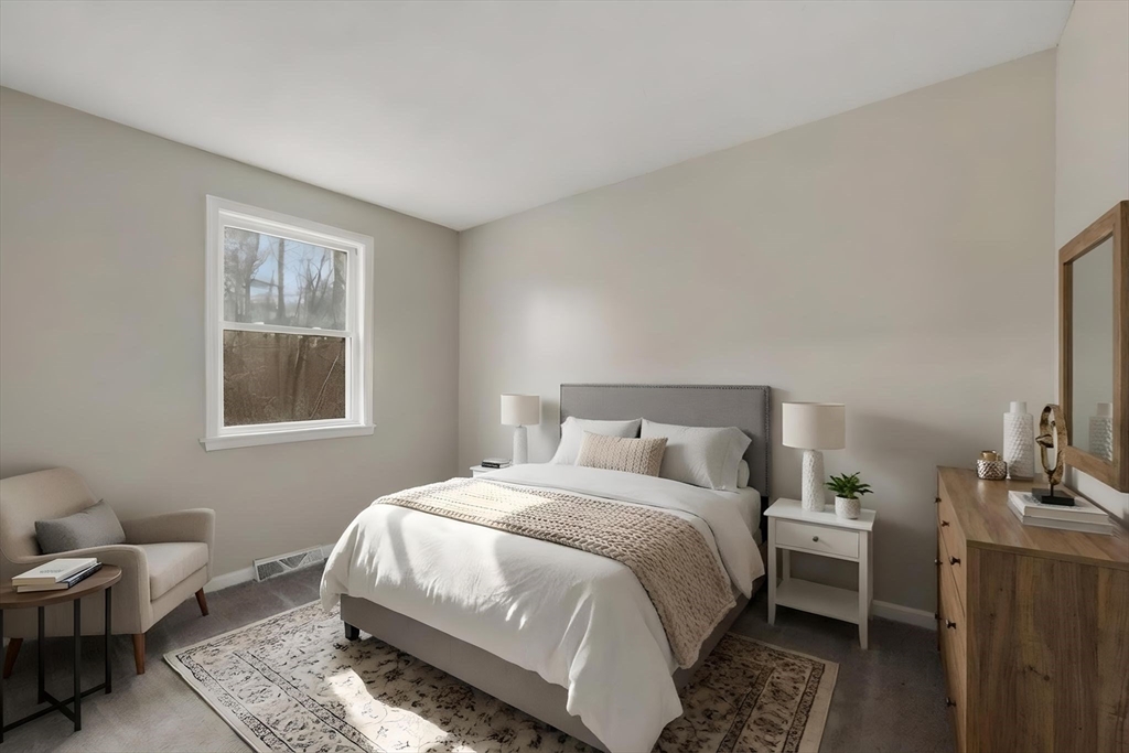 1688 South Branch Parkway Springfield, MA 01129 - Photo 18 of 41