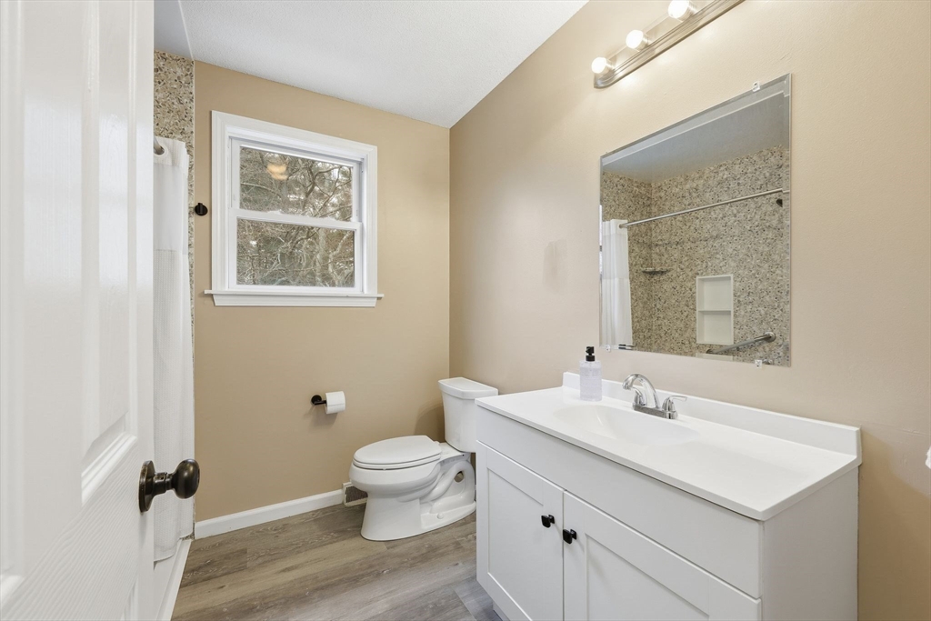 1688 South Branch Parkway Springfield, MA 01129 - Photo 26 of 41