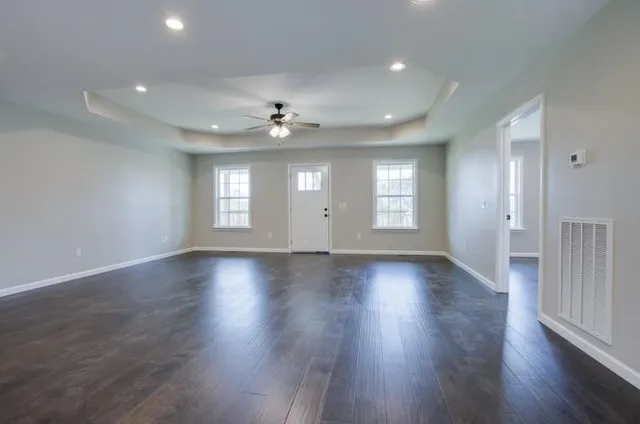 $330,000 | 105 Reba Lane, Gordonsville, TN 38563