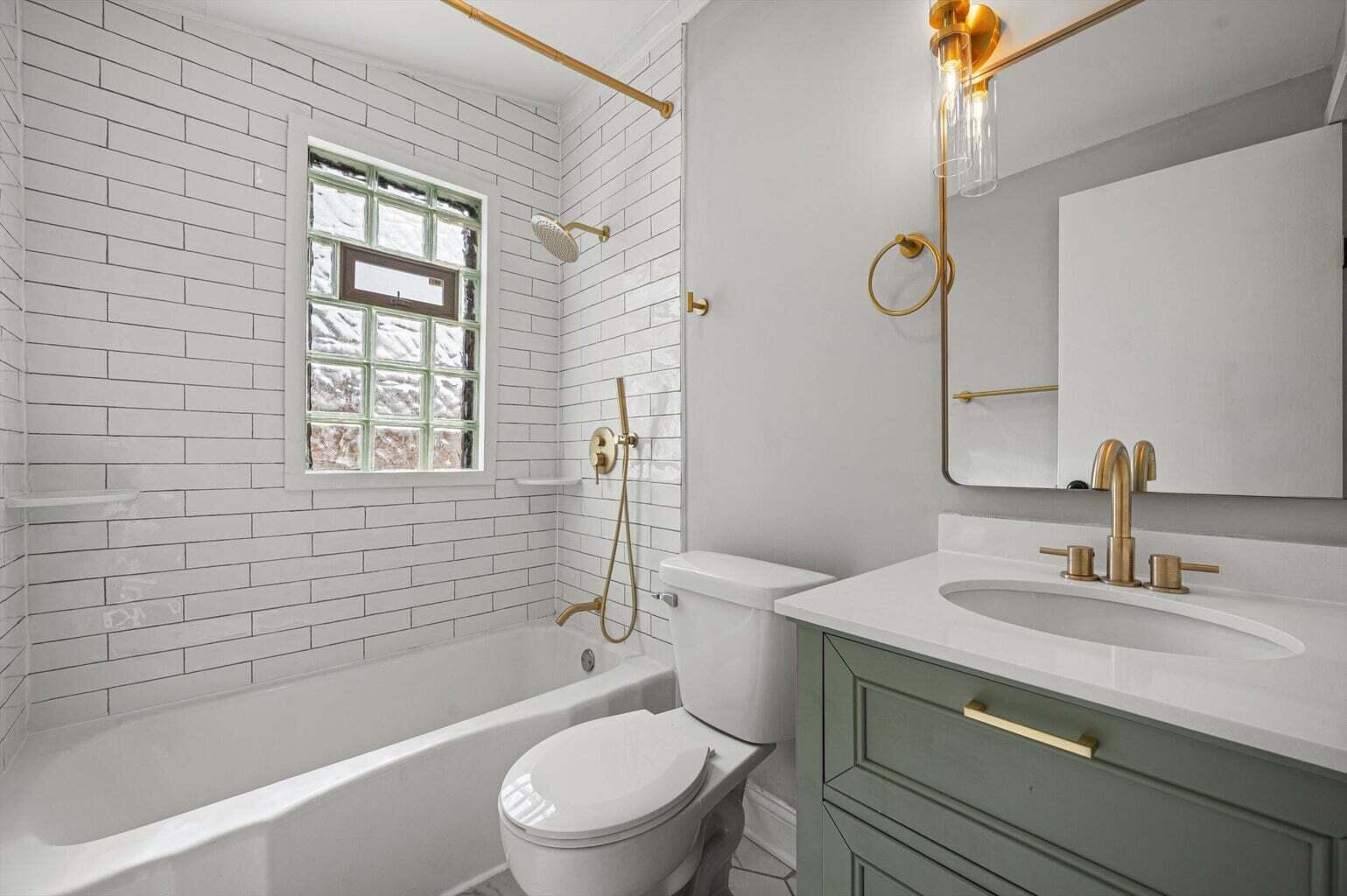 158 North 59th Street Milwaukee, WI 53213 - Photo 8 of 20 8